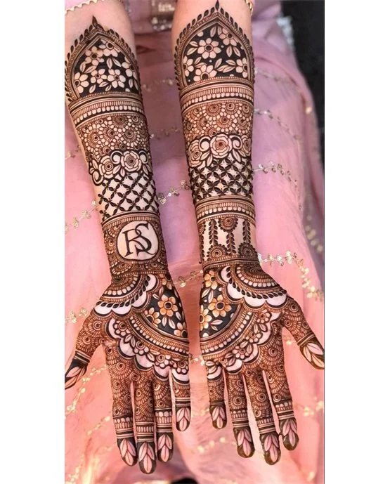 Ethnic Motif Using Plait Modern Full Hand Mehndi Design